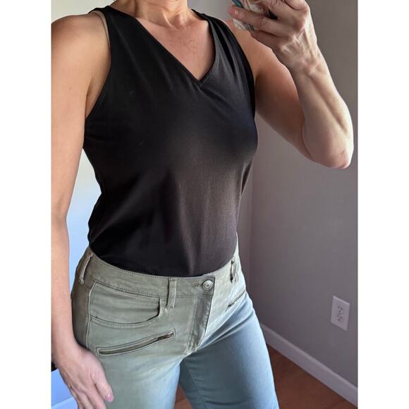 Eileen Fisher Womens V-Neck Black Viscose Tank Top Shell Size Petite Large - Picture 10 of 11